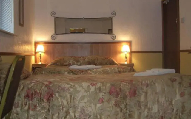 St Hilary Hotel