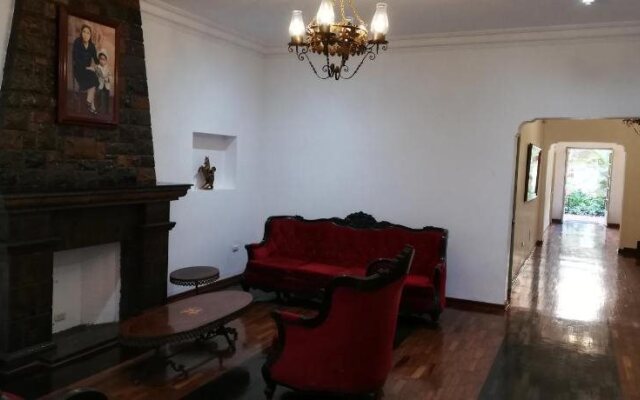 Hotel Colonial