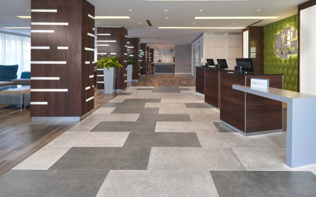DoubleTree by Hilton Miami North I-95