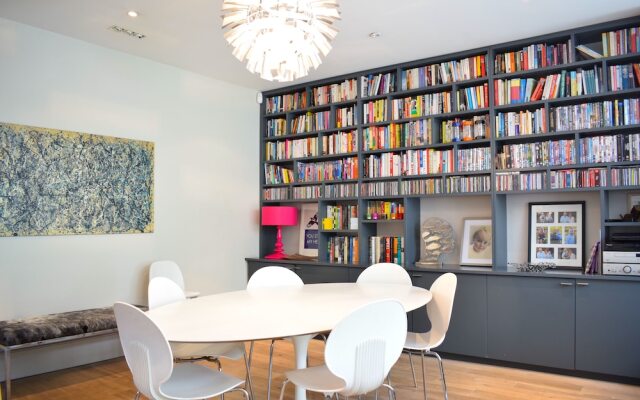 Contemporary 5 Bedroom House in North London
