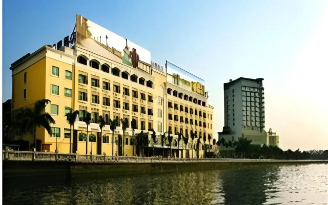JI Hotel (Zhongshan Xingzhong Plaza)