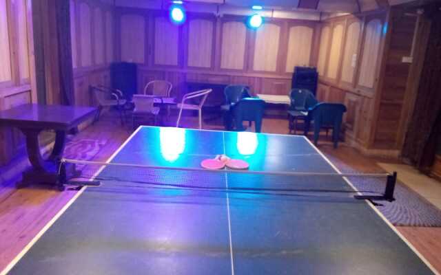 Hotel Aroma Nainital
