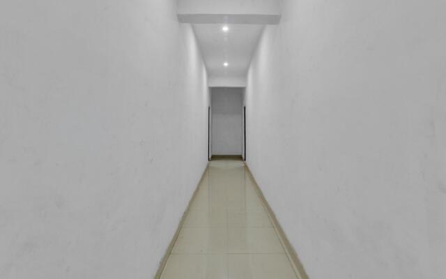 OYO 81731 Hotel Welcome Inn