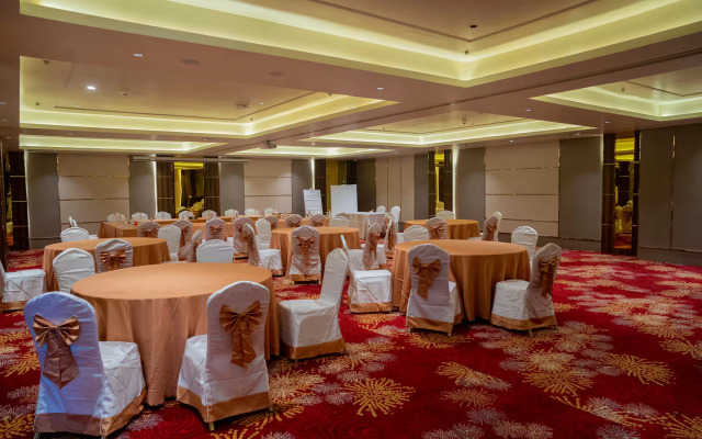 Ramada by Wyndham Cox's Bazar Kolatoli Beach