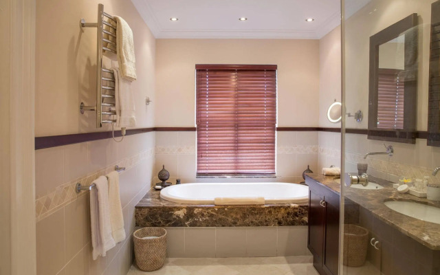 Compass House Boutique Hotel