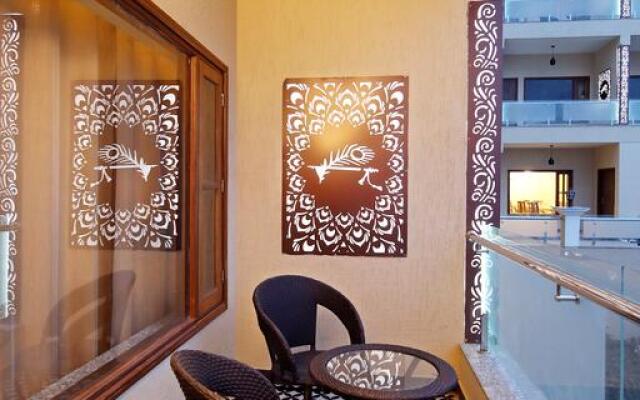 The Amparo - By Pearl Adventure