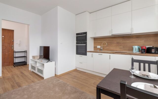 Studio With Sea View Gdynia by Renters