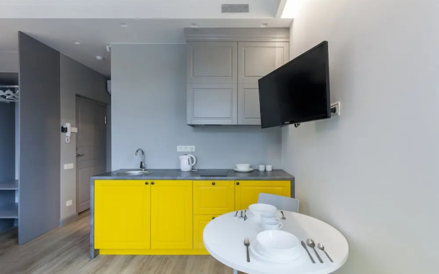 9010 Apartments