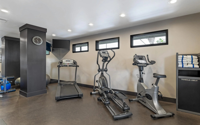 Best Western Plus Pavilions