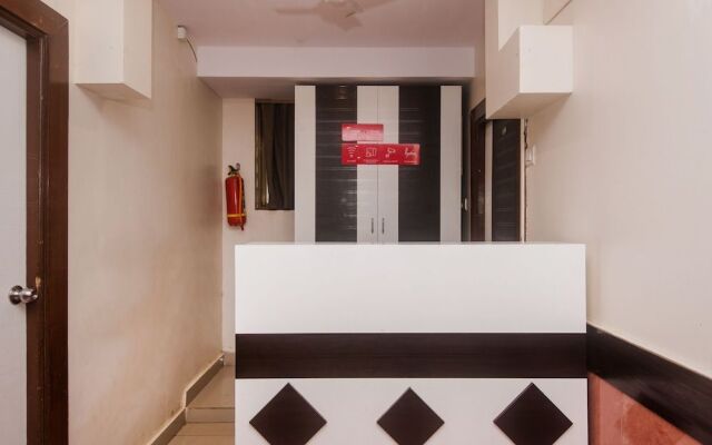OYO 22039 Hotel Bkc Grand