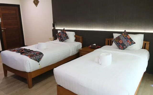 Vimarn Kaew Village and Resort