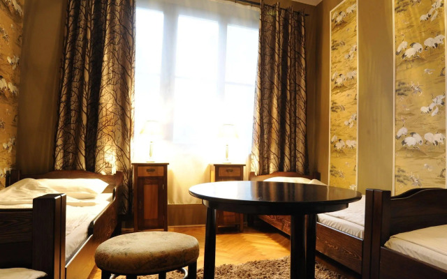 Hostel Deco