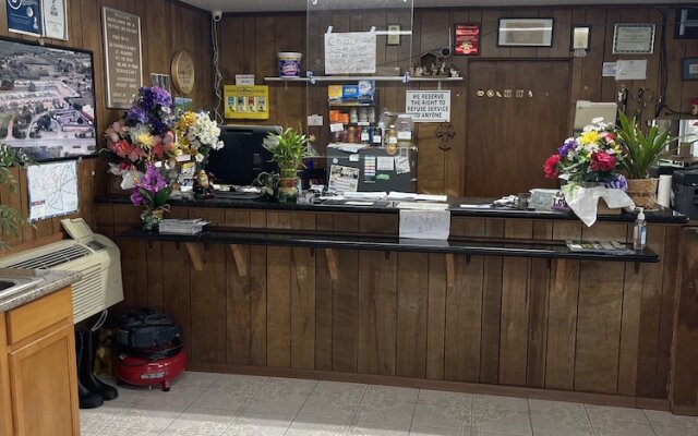 Wildflower Inn & RV Park