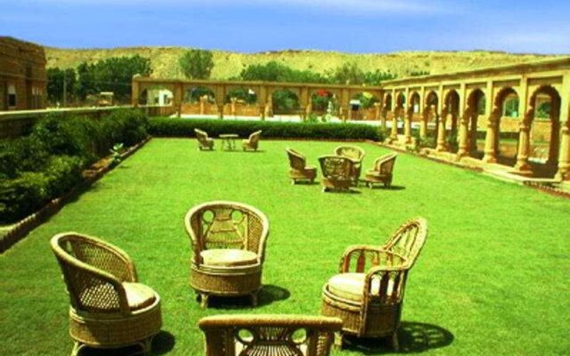 Mahadev Palace
