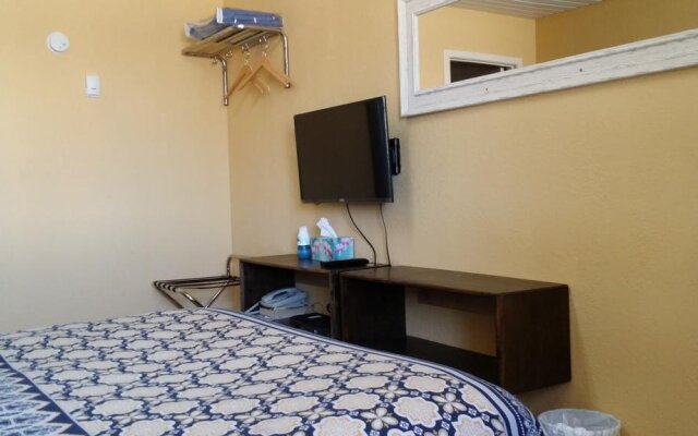 Century 2 Motel