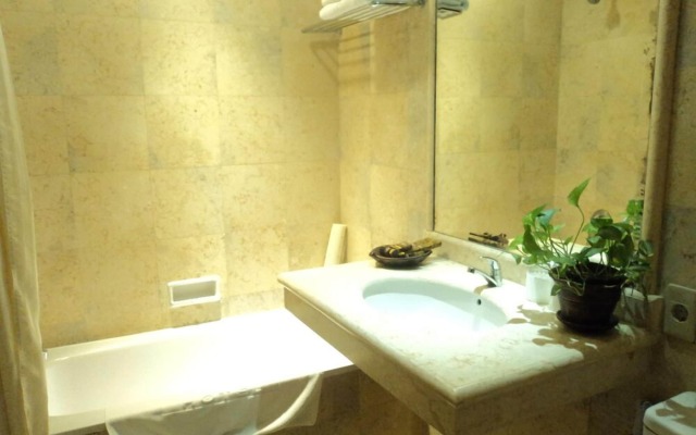 Narita Hotel Tulungagung