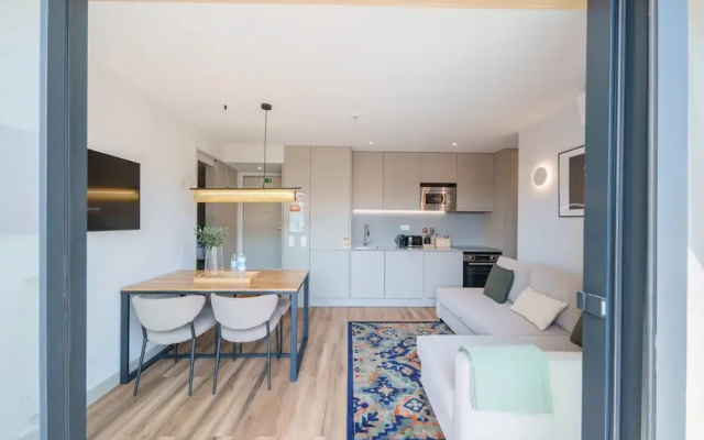 Feel Porto Firmeza Coworking Flat 4 5