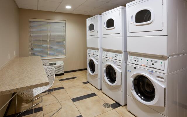 Candlewood Suites Bemidji - Paul Bunyan by IHG