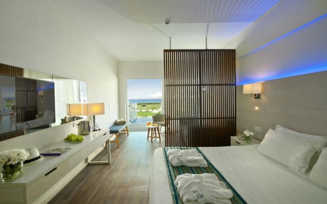 Pernera Beach Hotel