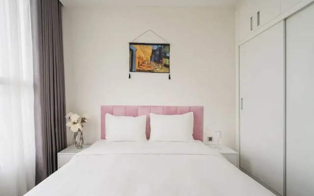 Vinhomes Green Bay Luxury Apartment