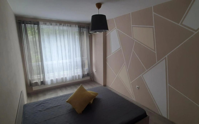 HostEx Meraki Apartment