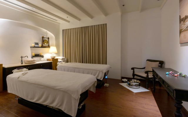 Hilton Bangkok Suvarnabhumi Golf Resort & Spa