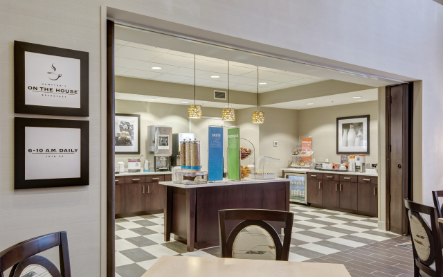 Hampton Inn Searcy