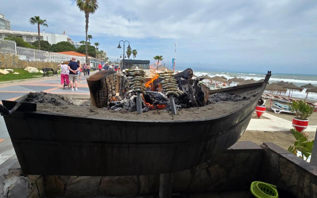 2 bedrooms, Las Plumas