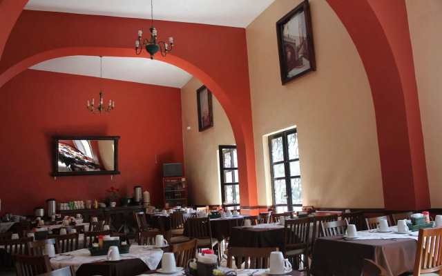 Hotel Mansión del Cantador