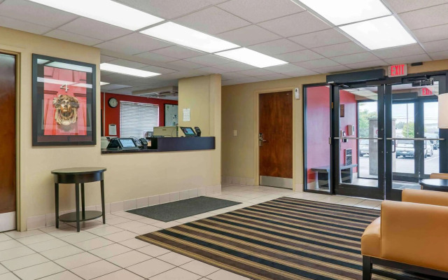 Extended Stay America Suites Detroit Madison Heights