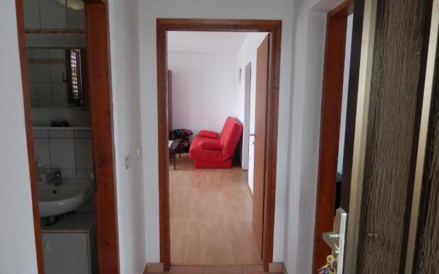 Apartments Vilanija