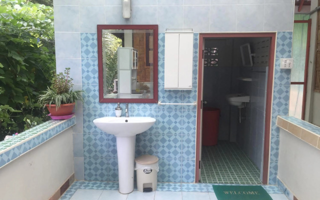 Yayei Homestay