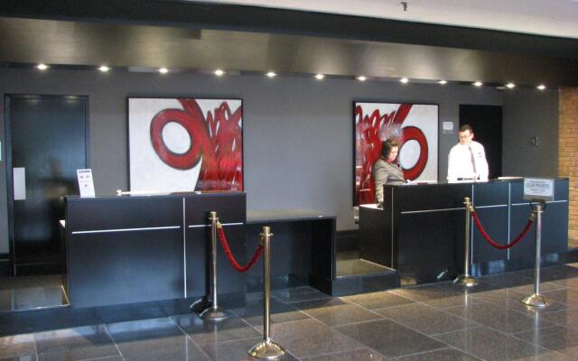 Hôtel Chateauneuf Gatineau—Ottawa