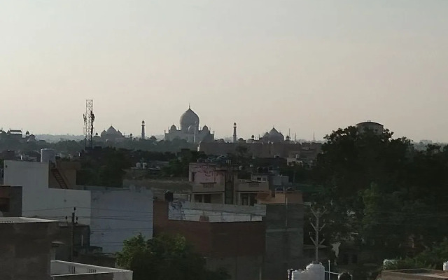 OYO 12750 Hotel Jalsa