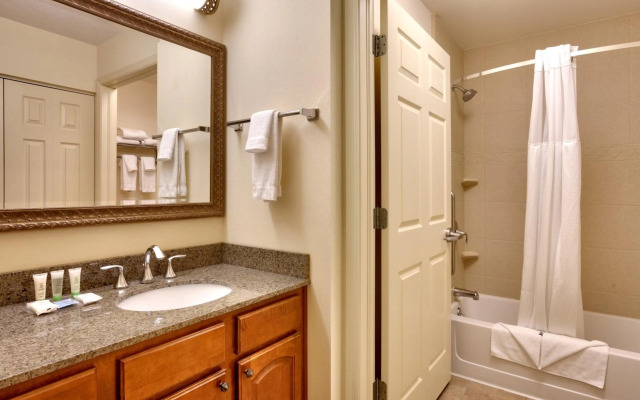 Staybridge Suites Omaha 80th And Dodge by IHG