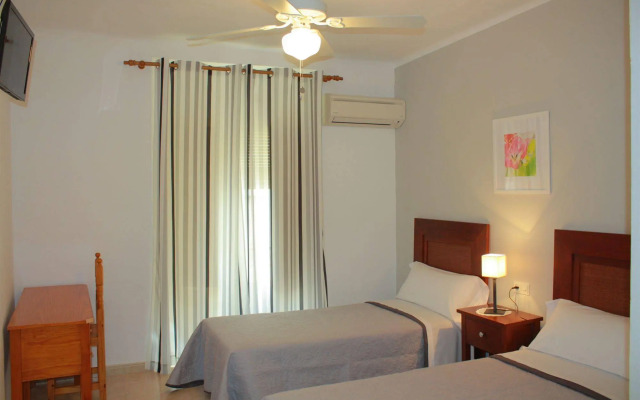Hotel Toril