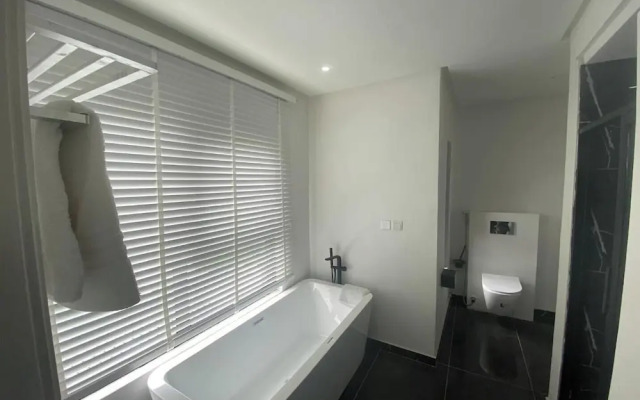 Home Xperience Luxury Apartments