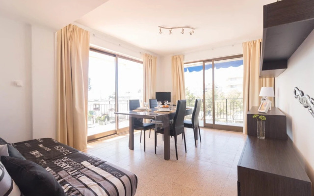 Apartamento Capellans Ref. 1077  by Iberplaya