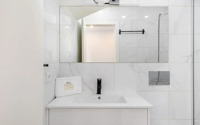 Porto City Center Comfort & Stylishly Furnished