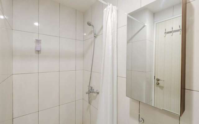 Homey Studio Room at Grand Kamala Lagoon Apartment