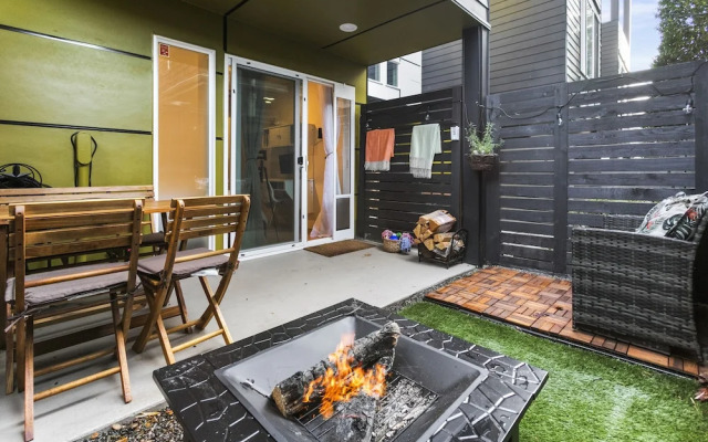 Modern Sustainable Design in Ballard