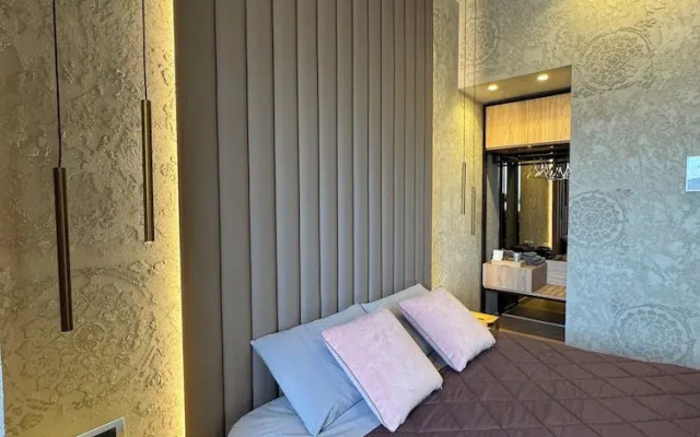 Tropicana room