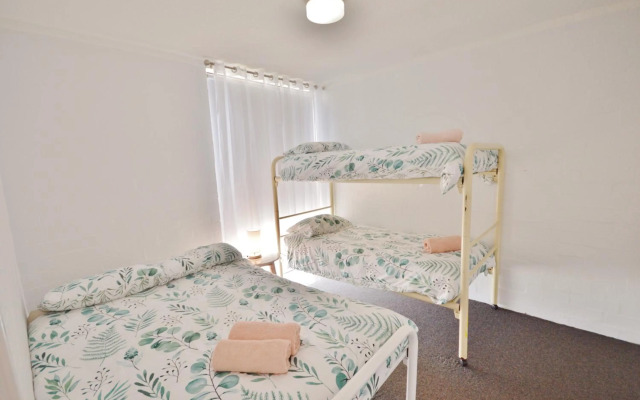 Riverview Holiday Apartment 107 - Kalbarri, WA