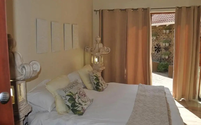 Echo Garden Guesthouse