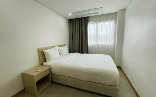 The Glory Hotel and Residence Clark Pampanga