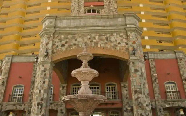 Sonoran Sky 3BR Upper SKY 502-v by Casago