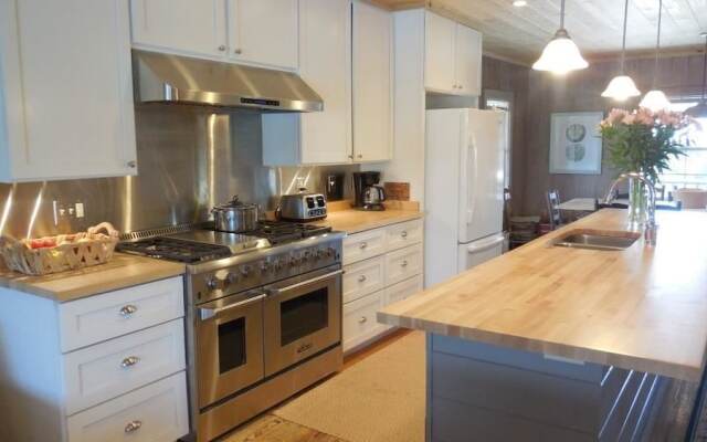 Mullet Hall House - 9 Br Home