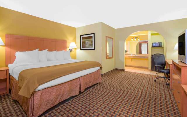 Days Inn by Wyndham Lubbock South