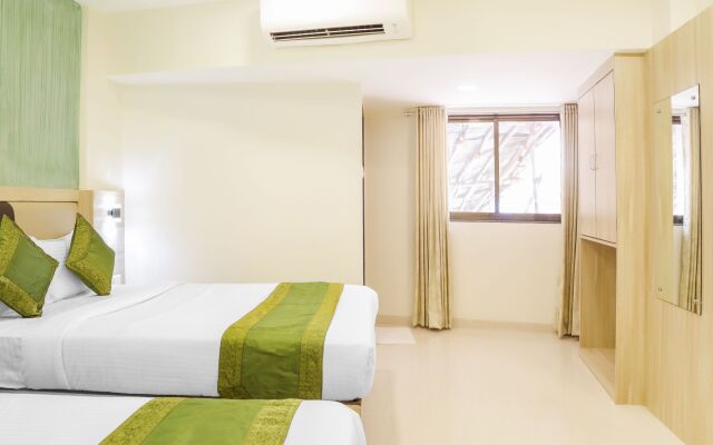 Hotel Plaza Executive Kurla