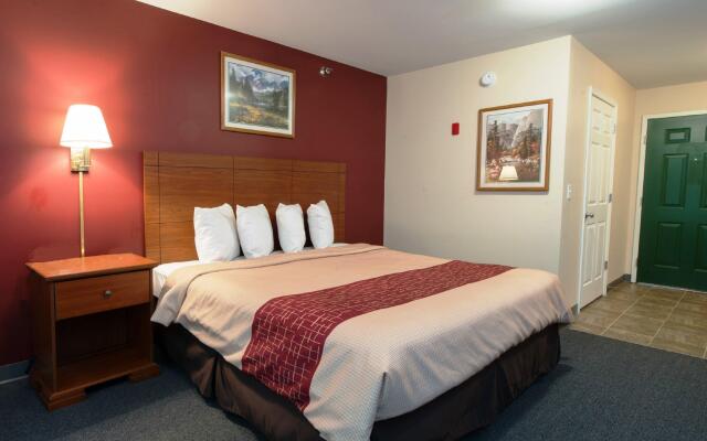 Red Roof Inn & Suites Dickinson